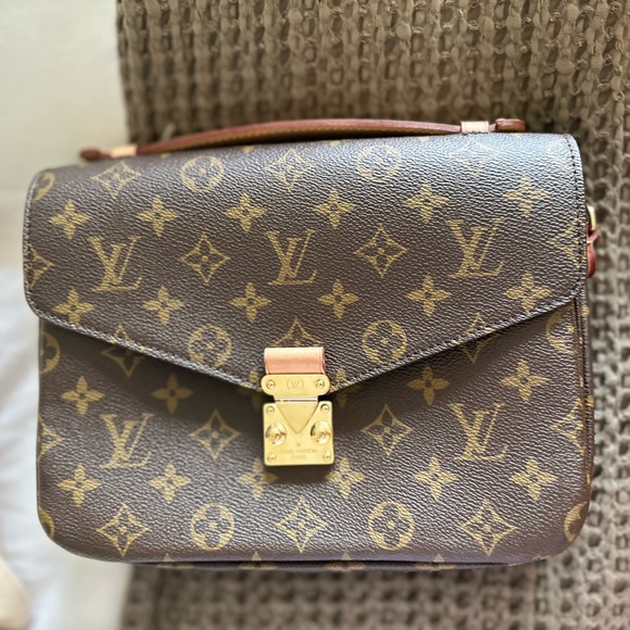 2️⃣4️⃣0️⃣0️⃣ free ship /Louis Vuitton Pouchette Métis - Picture 7 of 9